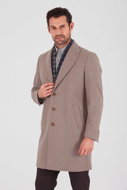 Free And Comfortable Slim Fit Cachet Fenix Peaked Lapel Wool Blend Mink Overcoat, Mink