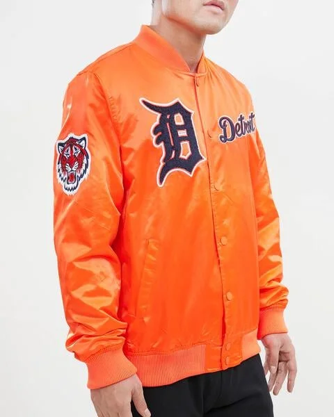 Cool Breeze At Night MLB DETROIT TIGERS CHEST HIT MEN'SLOGO SATIN JACKET (ORANGE)