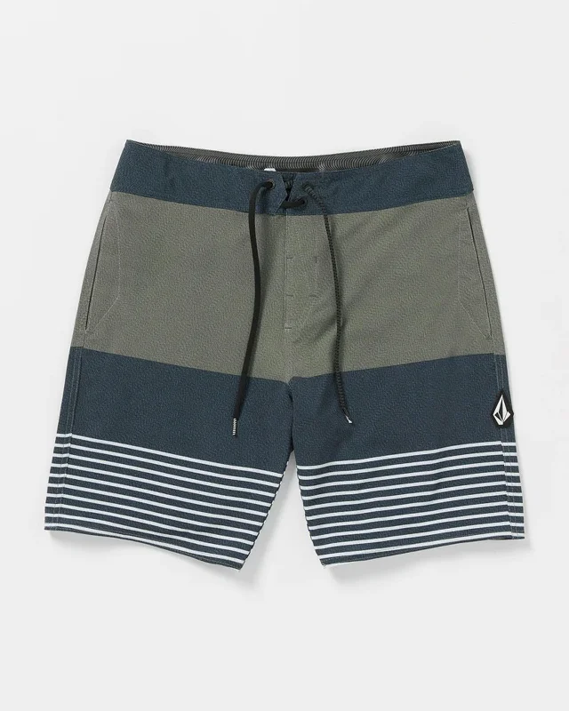 Classic Style Quarta Static Mod-Tech Trunks