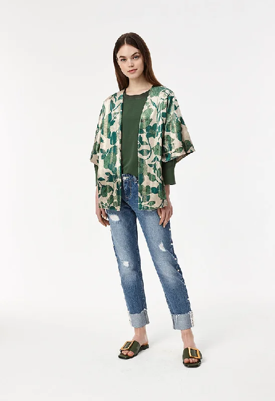 Editorial Design Floral Kimono