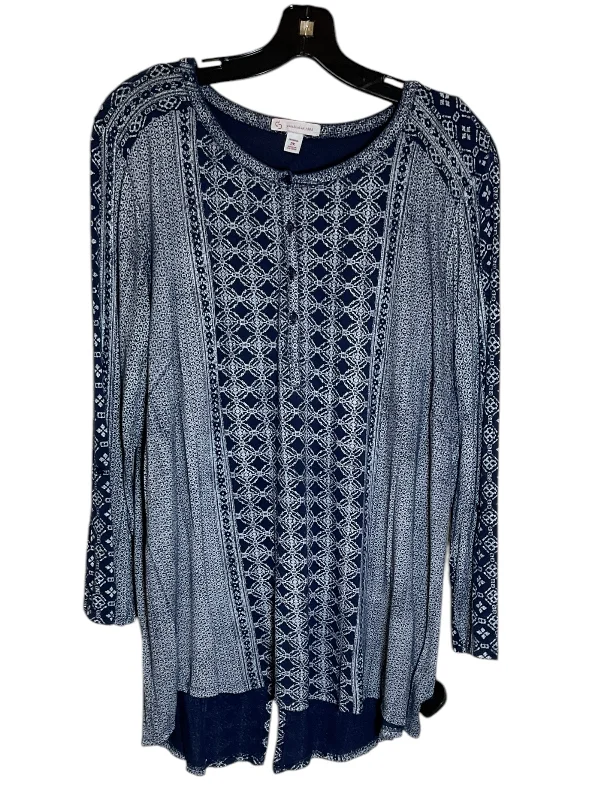Practical Style Top Long Sleeve By Dressbarn In Navy, Size: 2x