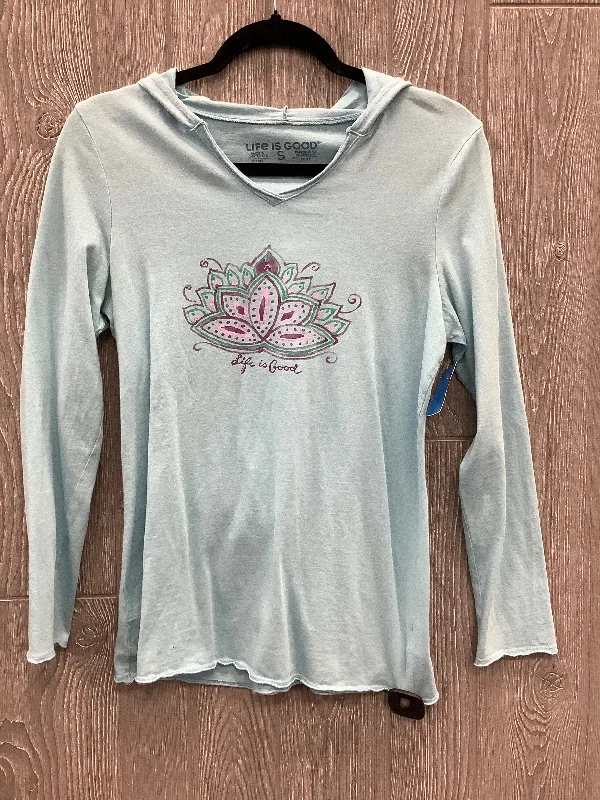 Fashion Selection Top Long Sleeve By Life Is Good In Blue, Size: S