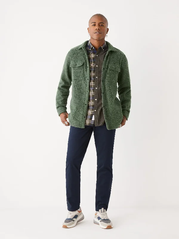 Exquisite Details The Fleece Overshirt in Green Ivy