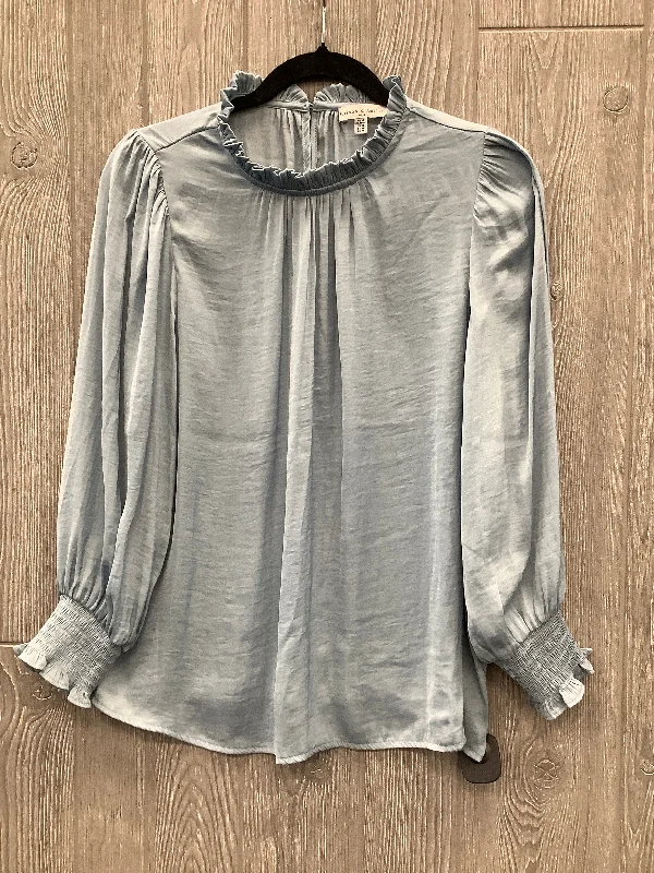 Bottom And Versatile Top Long Sleeve By Clothes Mentor In Blue, Size: M