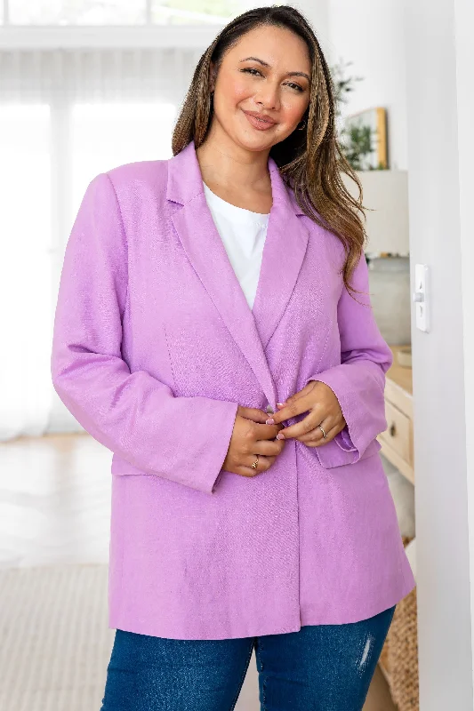 Soft Tops Tammy Linen Blend Blazer in Berry