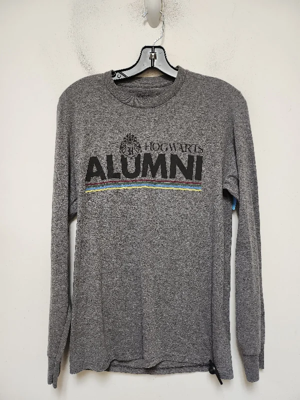 Leisure Travel Top Long Sleeve Basic By Clothes Mentor In Grey, Size: S