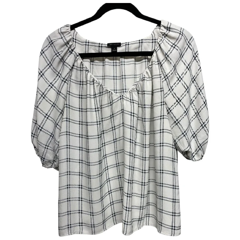Lounge Wear Top 3/4 Sleeve By Ann Taylor In White, Size: S