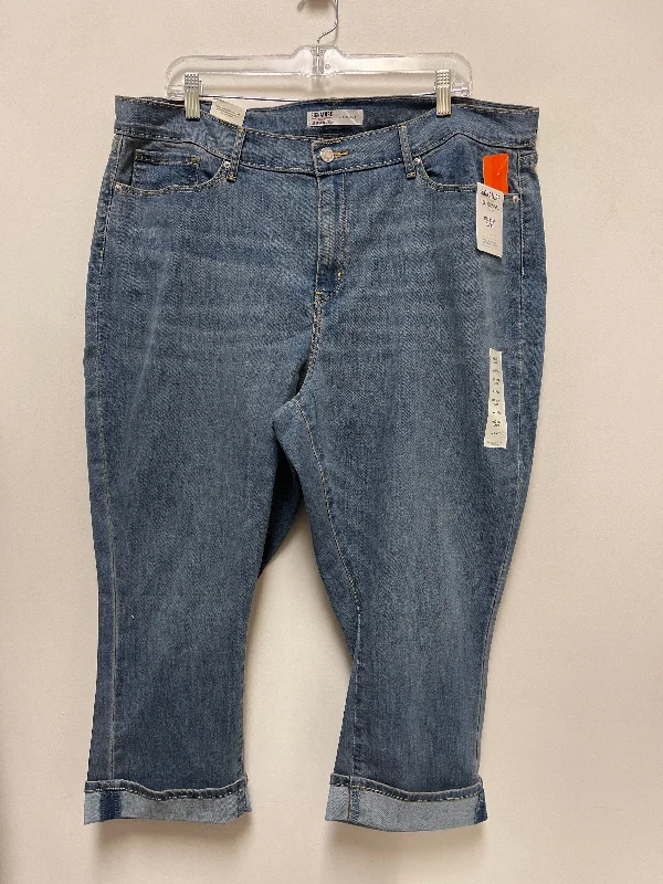 Outdoor Trend Jeans Cropped By Levis In Blue Denim, Size: 22