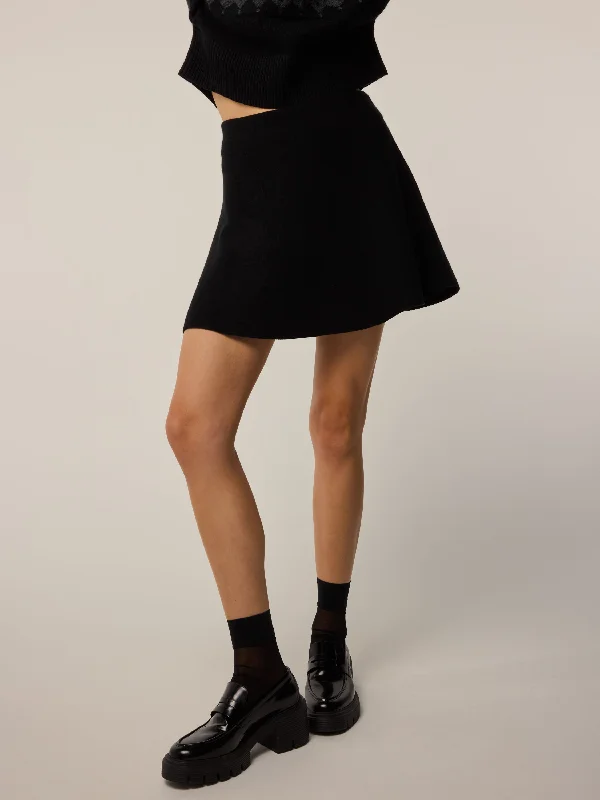 Comfortable Series Koko Flare Skirt