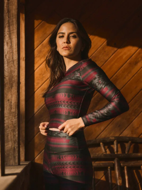 Soft Textures Women's Holiday Look 9